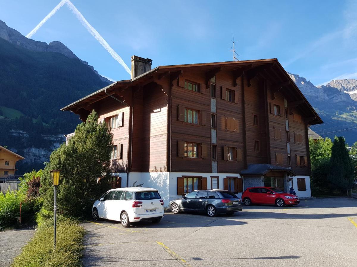 Mila 5 Apartment Champery Exterior photo
